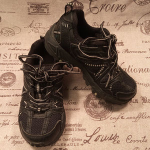 Fila Boys' Ascente 15 Sneaker - Black - Size 11